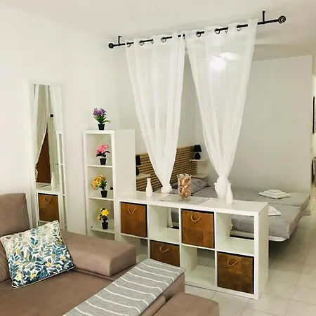 Royale Sun Apartment *
